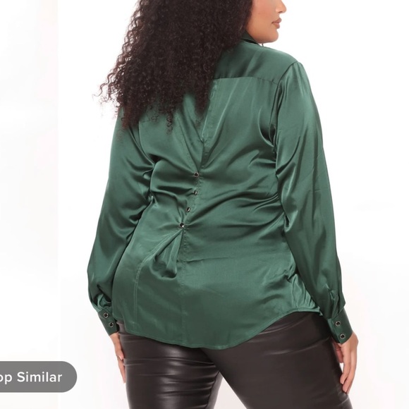 Fashion nova emerald green satin long sleeve button down shirt small - Picture 5 of 5